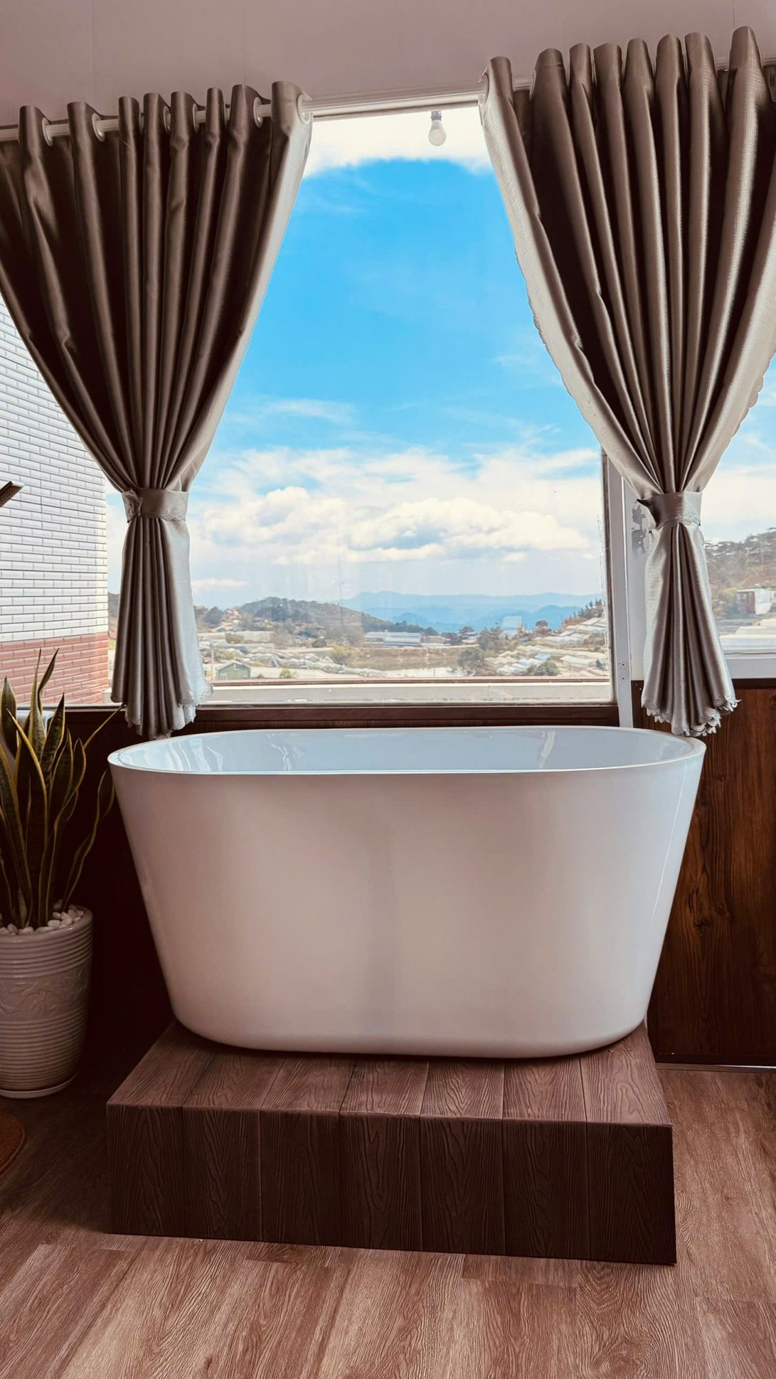 Sao Trên Đồi - Ngân Hà