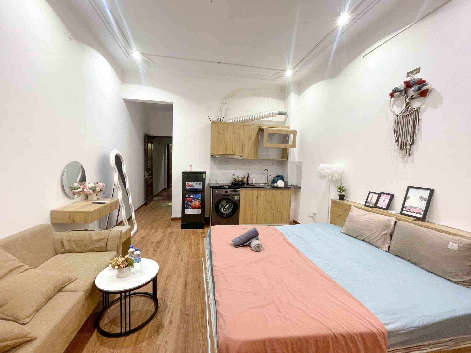 Hóng Homestay - 52 Quân Nhân