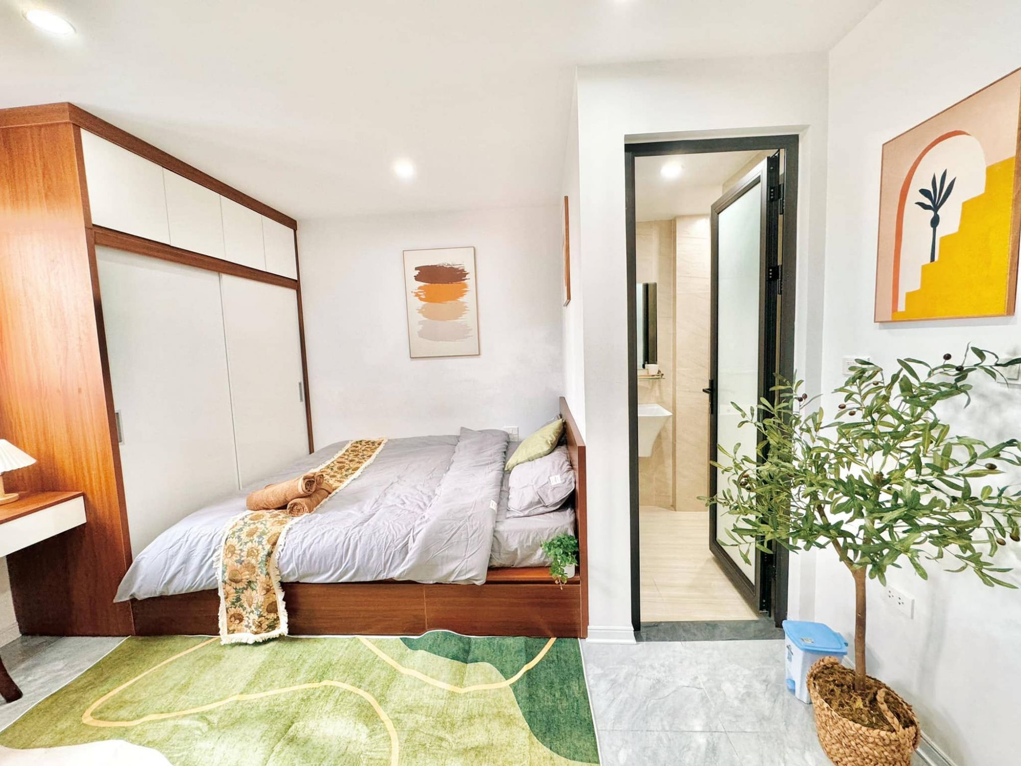 The Little Home - Cù Chính Lan