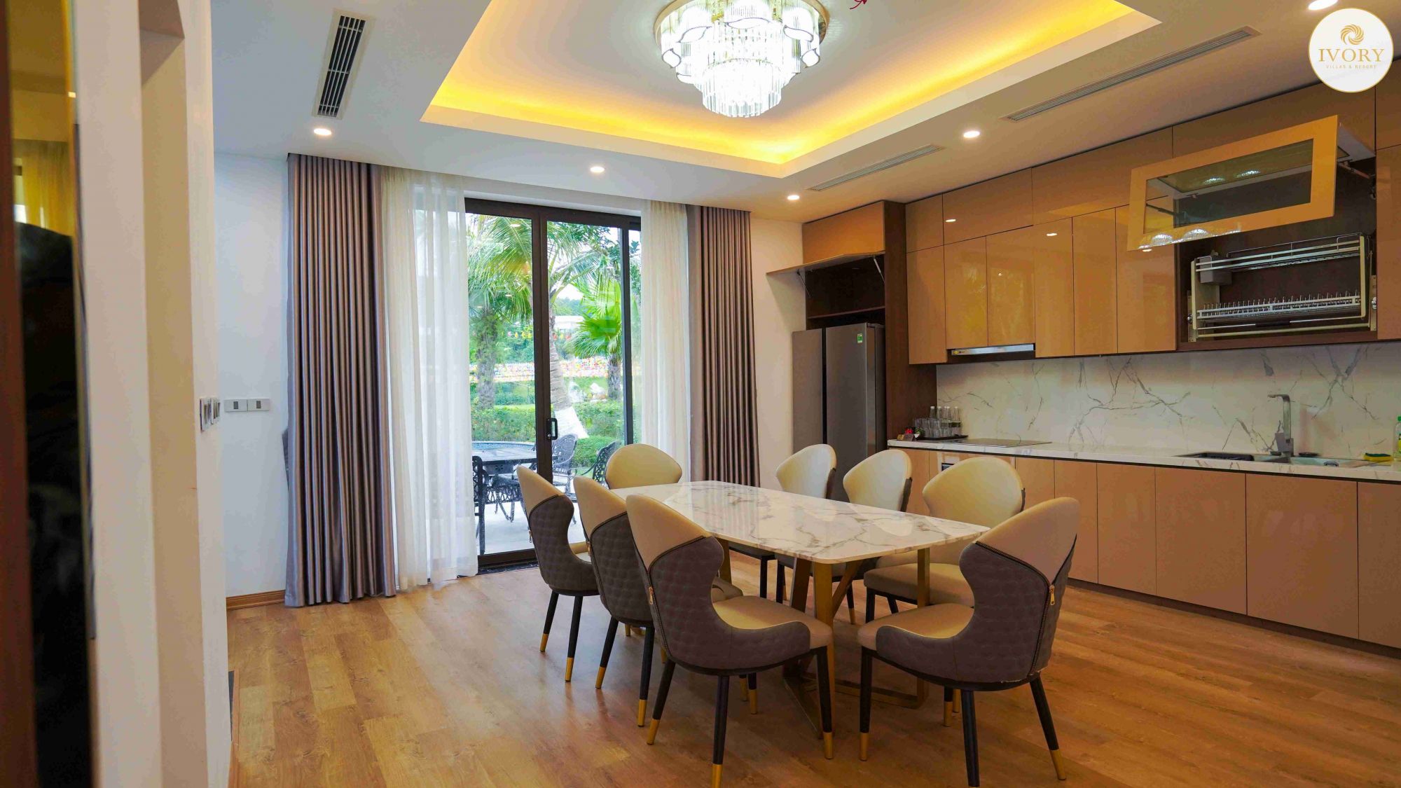 Ivory Villas & Resort - Villa hướng vườn 4BR có bể bơi