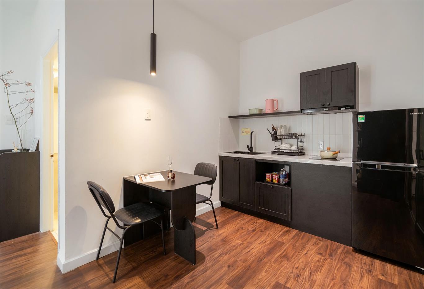 Sky Homestay - S102