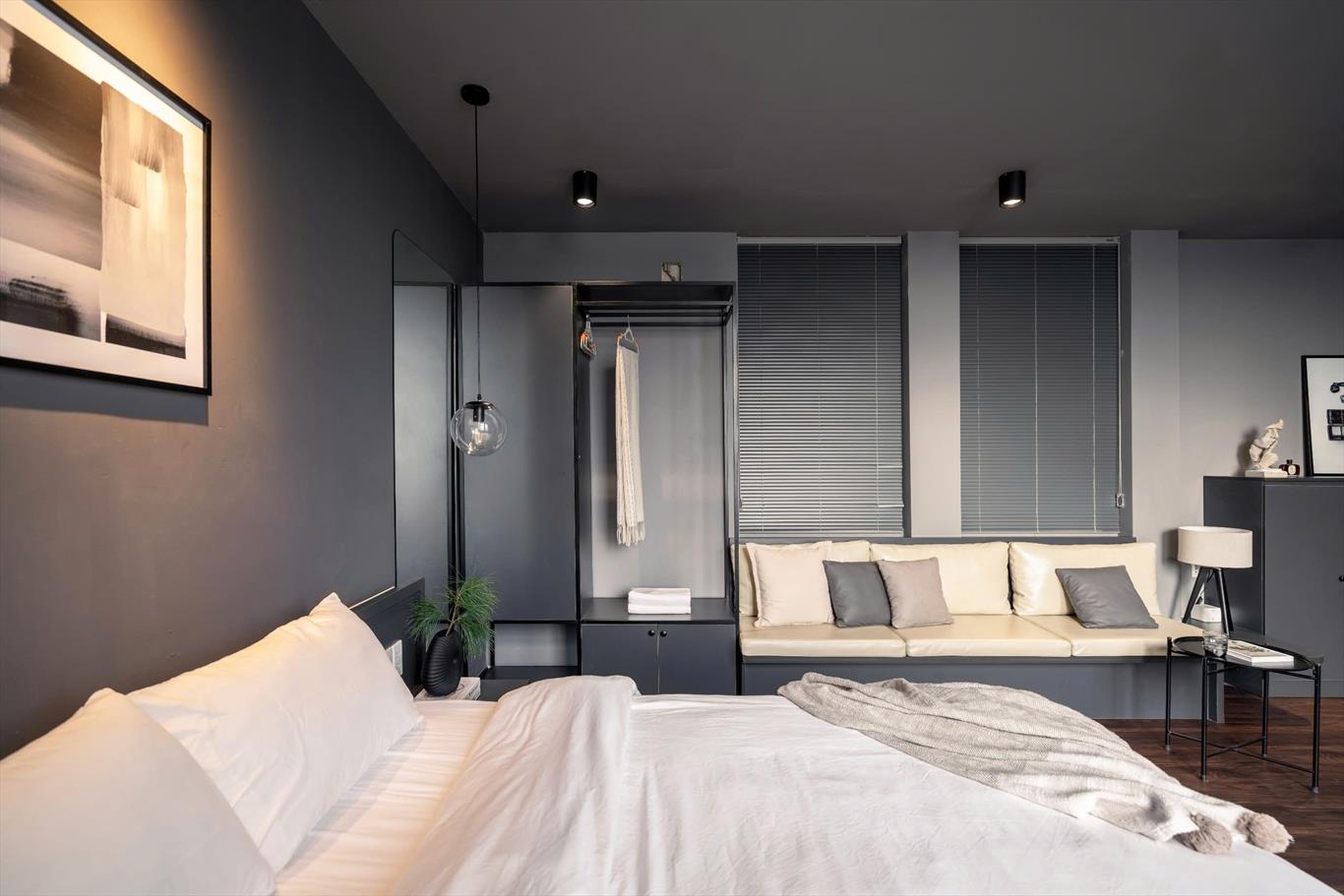 Sky Homestay - S502