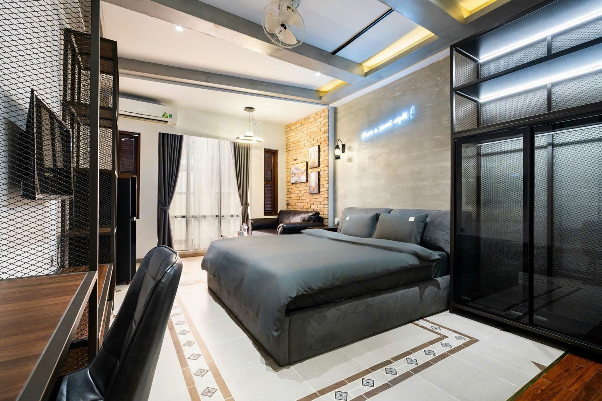 Tago Hotel - Đề Thám