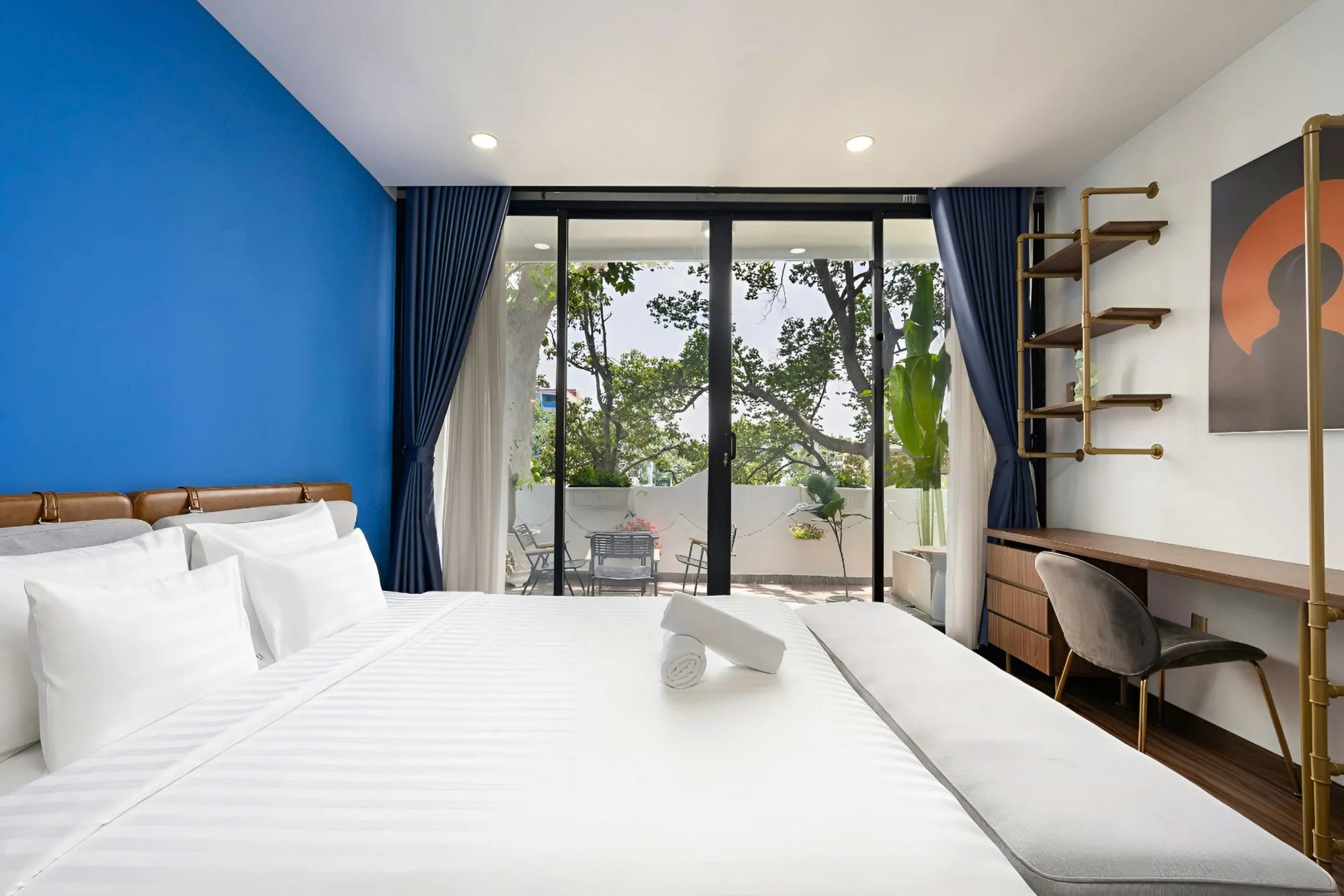Tago Hotel - Sương Nguyệt Ánh