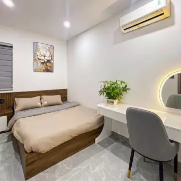 Helen Home