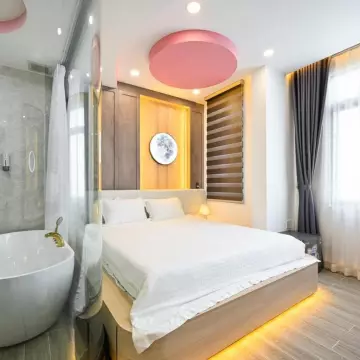 Lotus Airport Hotel