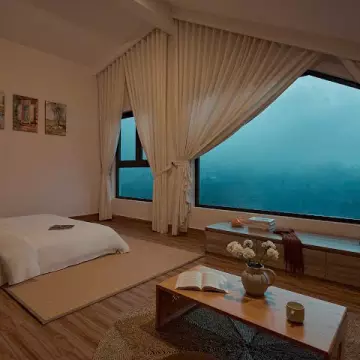 Yen Stay Tuyen Lam