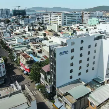 Mira Aloha Hotel