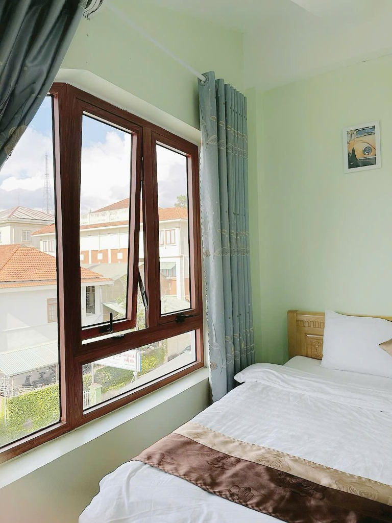 Alex Home - Ảnh 4