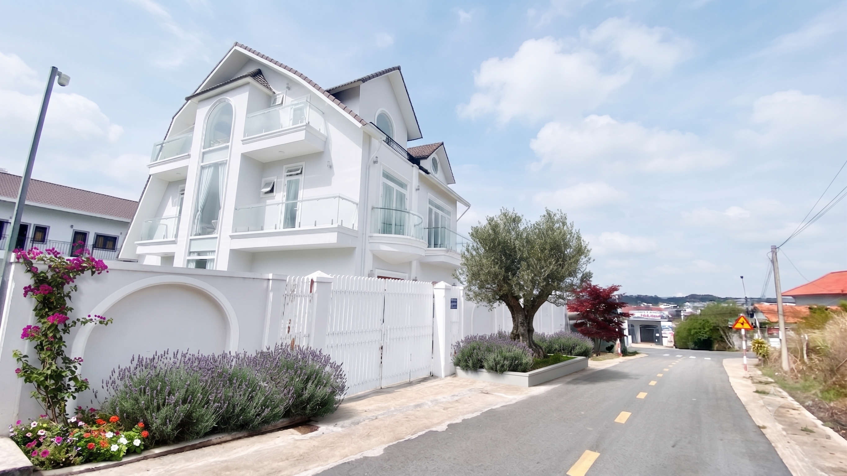 LỘC PHÚ VILLA - HOANGLEE