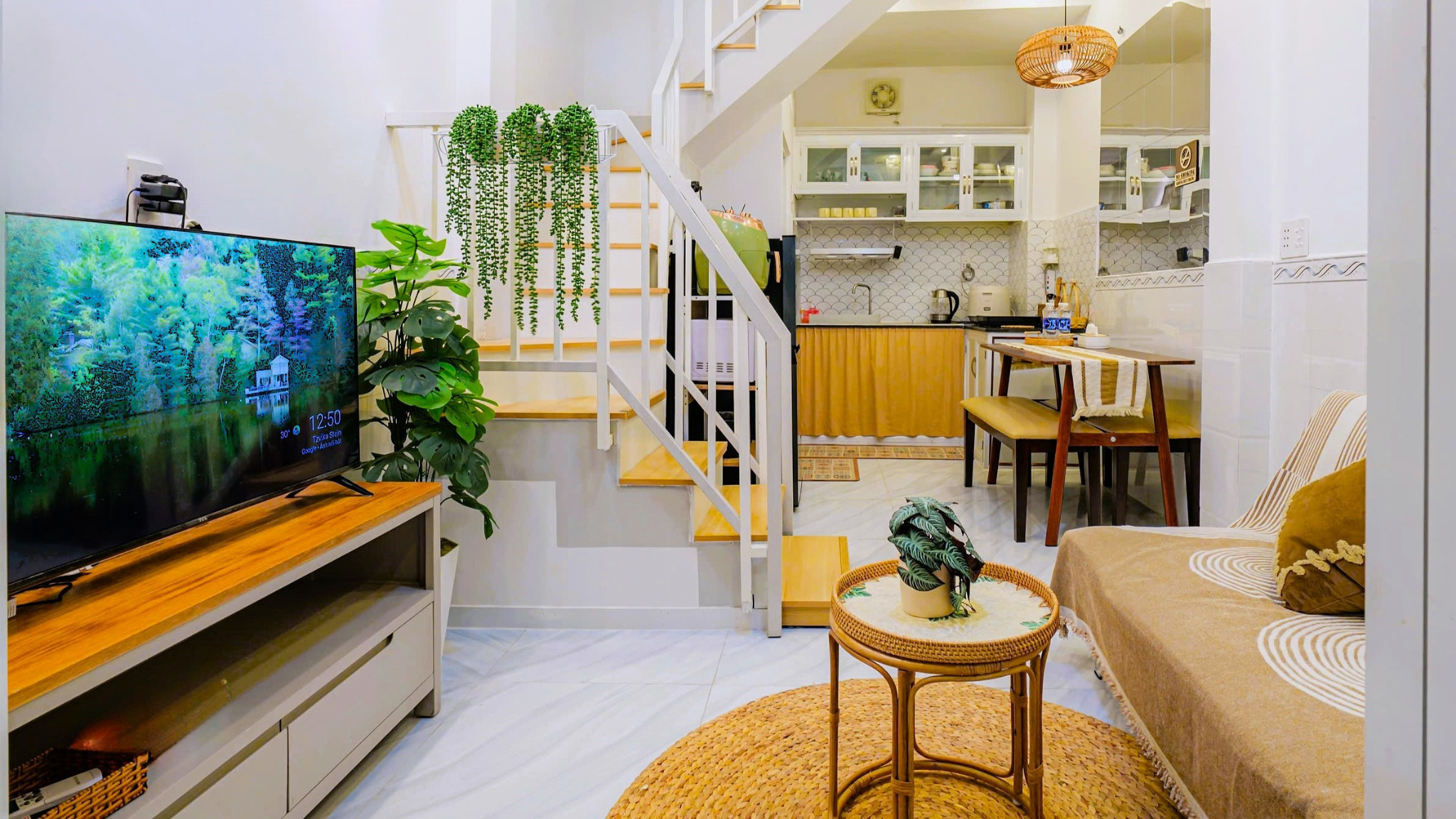 Loco Homestay - Fullhouse Trần Hưng Đạo