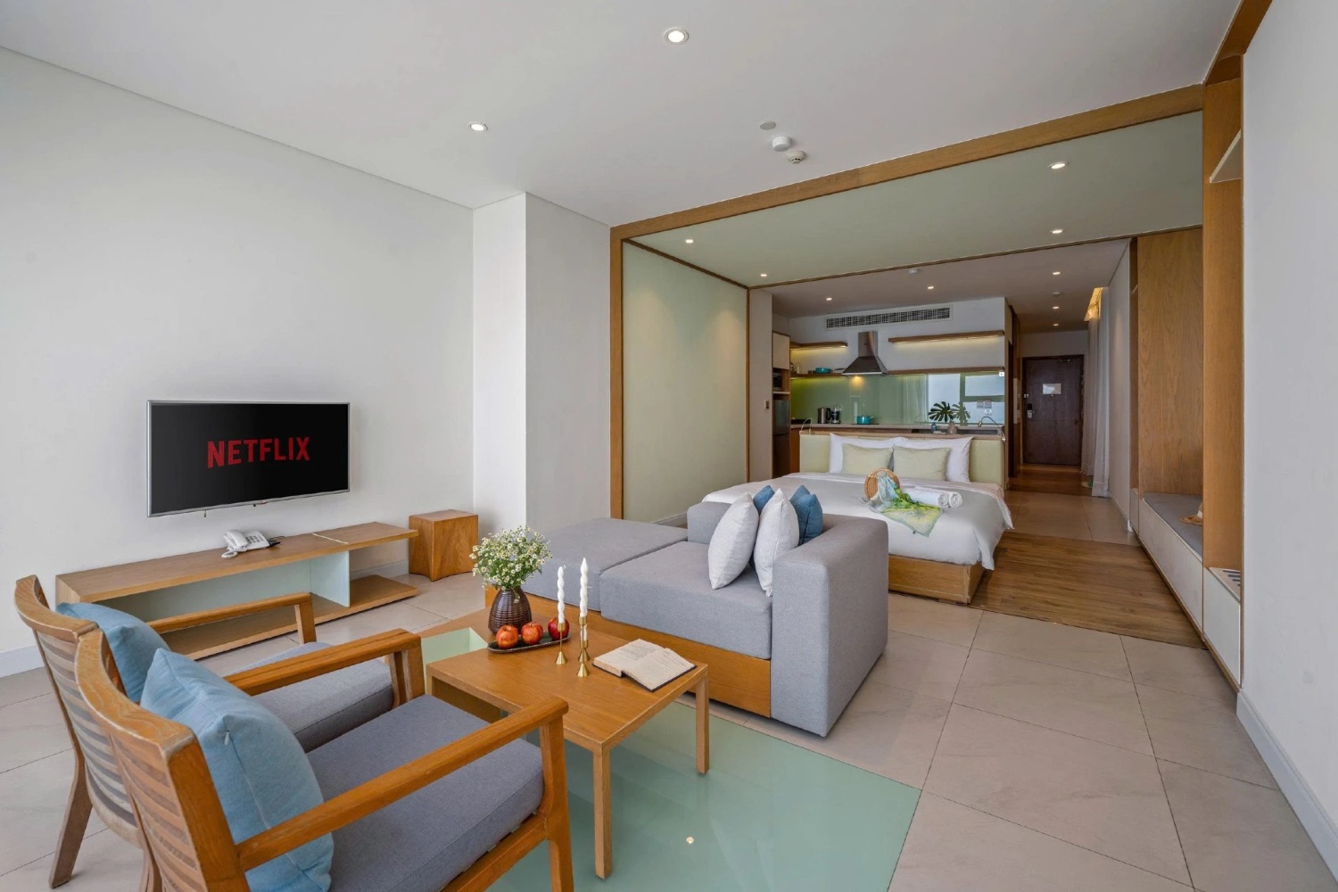  The Salt Collections - OceanView Apt near beach