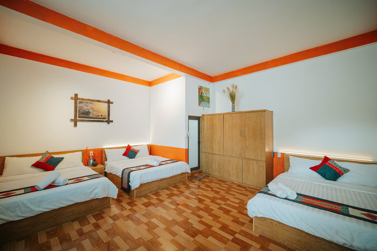 Nostalgia Dong Van Homestay