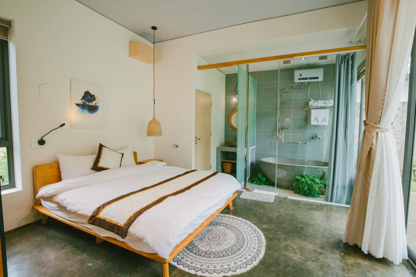 ARum Forest and Stream View Villa