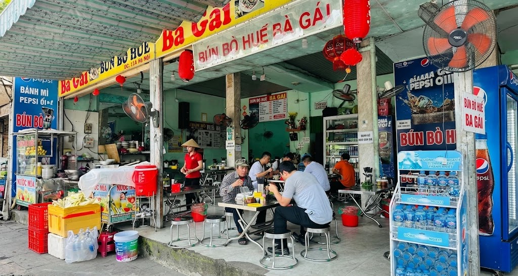 Bún bò huế Bà Gái: Tô bún 30K có đáng để 