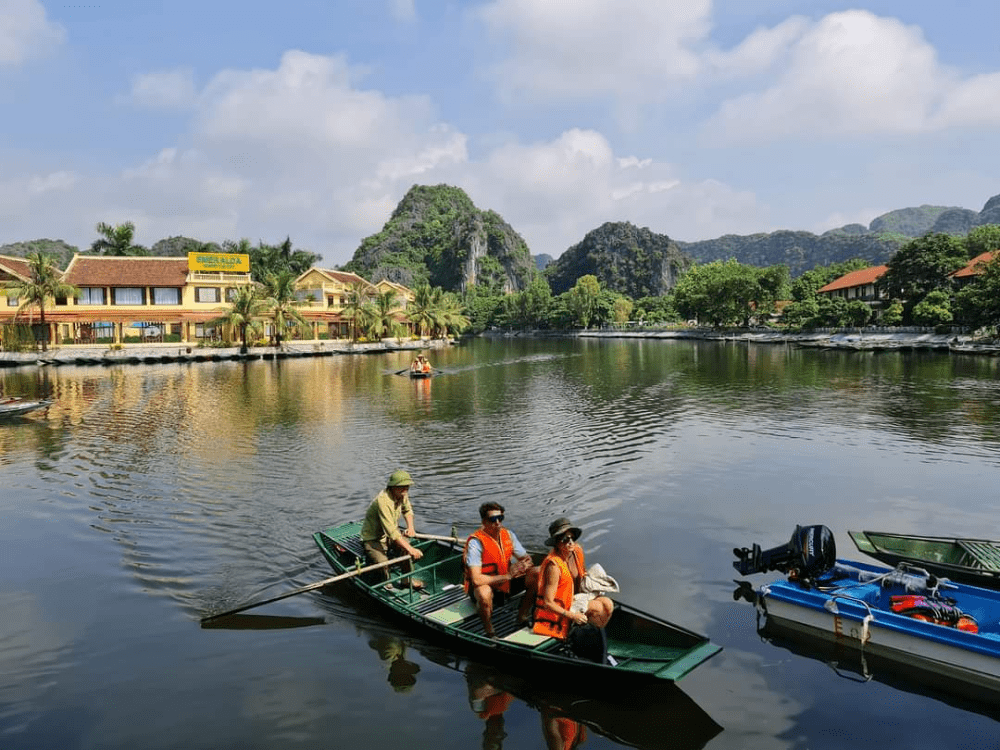 tour du lịch 1 ngày quanh hà nội