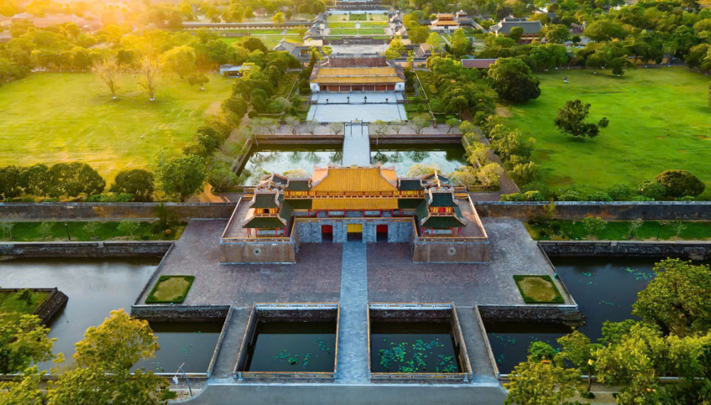 Tham quan Hoàng Thành Huế trọn vẹn mất thời gian khoảng 3-4 tiếng