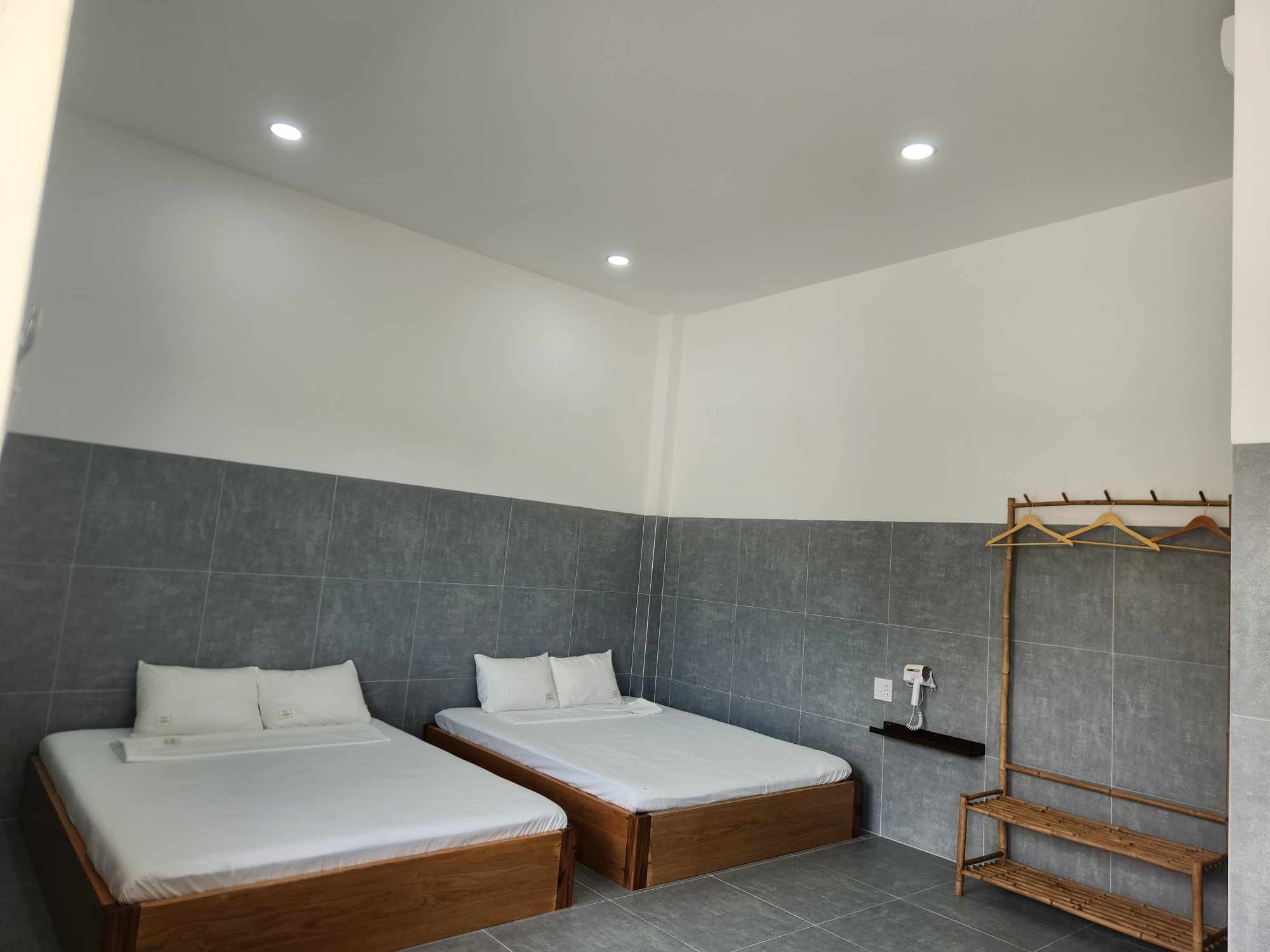 Xóm Giữa homestay