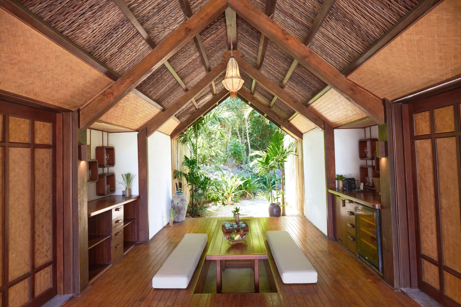  Lalya Ninh Van Bay - Lagoon Pool Villa