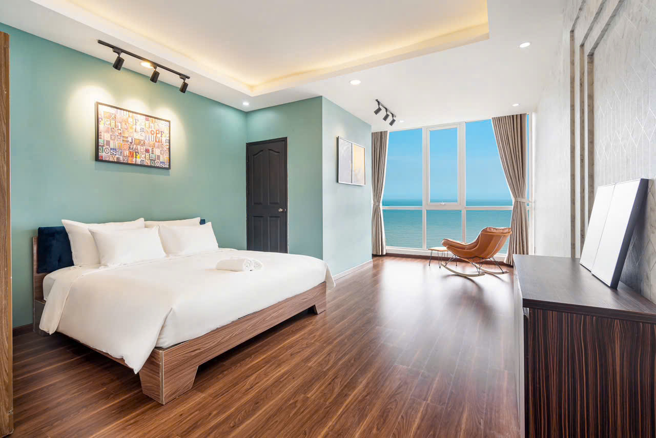 Oasky Penthouse 30D - Stephen 's House