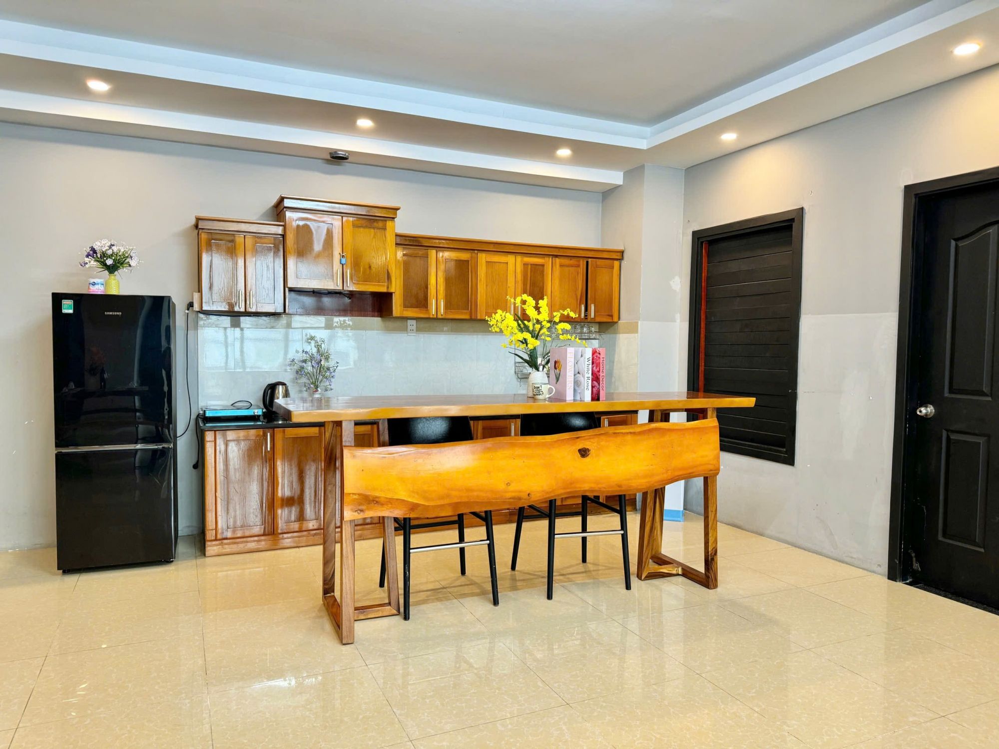 Nguyên căn 2 phòng ngủ