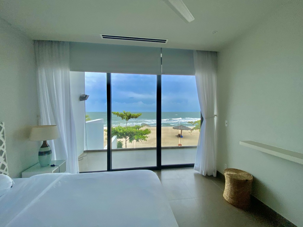 Sanctuary Beachfront Villa