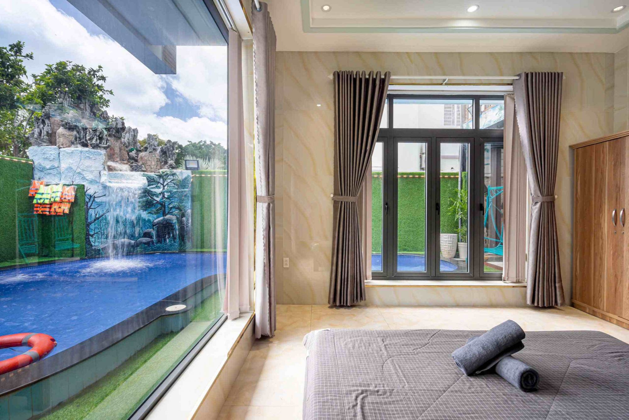 Villa Long Cung B2.10 Thùy  Dương 5 - Stephen 's House