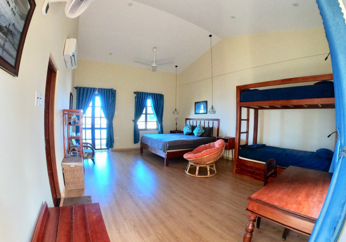 Gió room