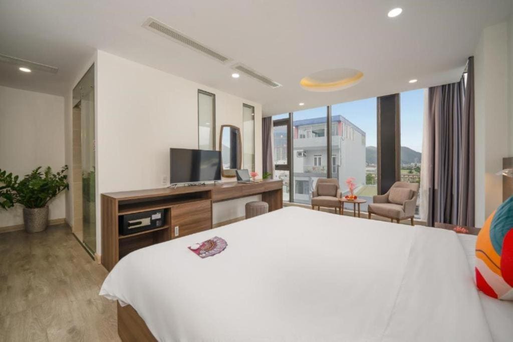 Suite Room City view