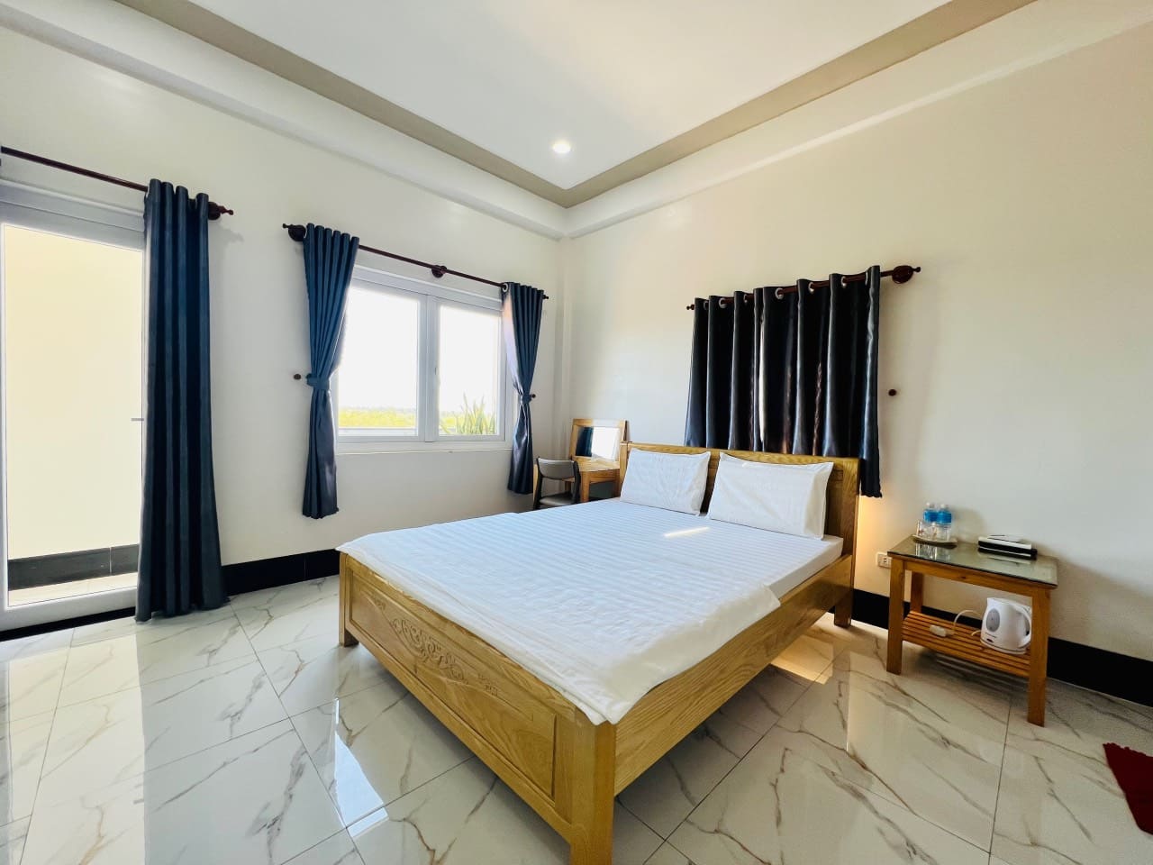 Phuong Quyen Hotel