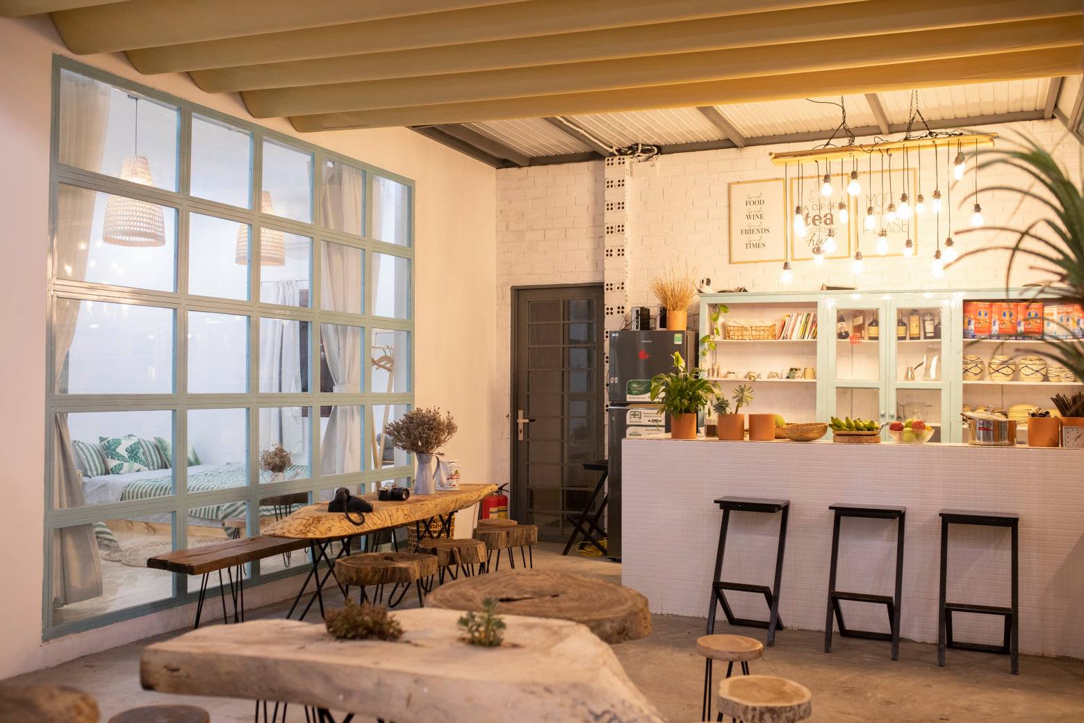 Ẩn Homestay Mũi Né
