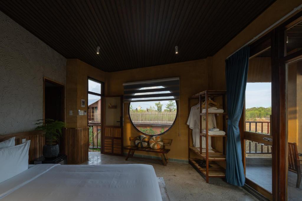 Chuồn Chuồn Retreat - Chuồn Chuồn Kim 2