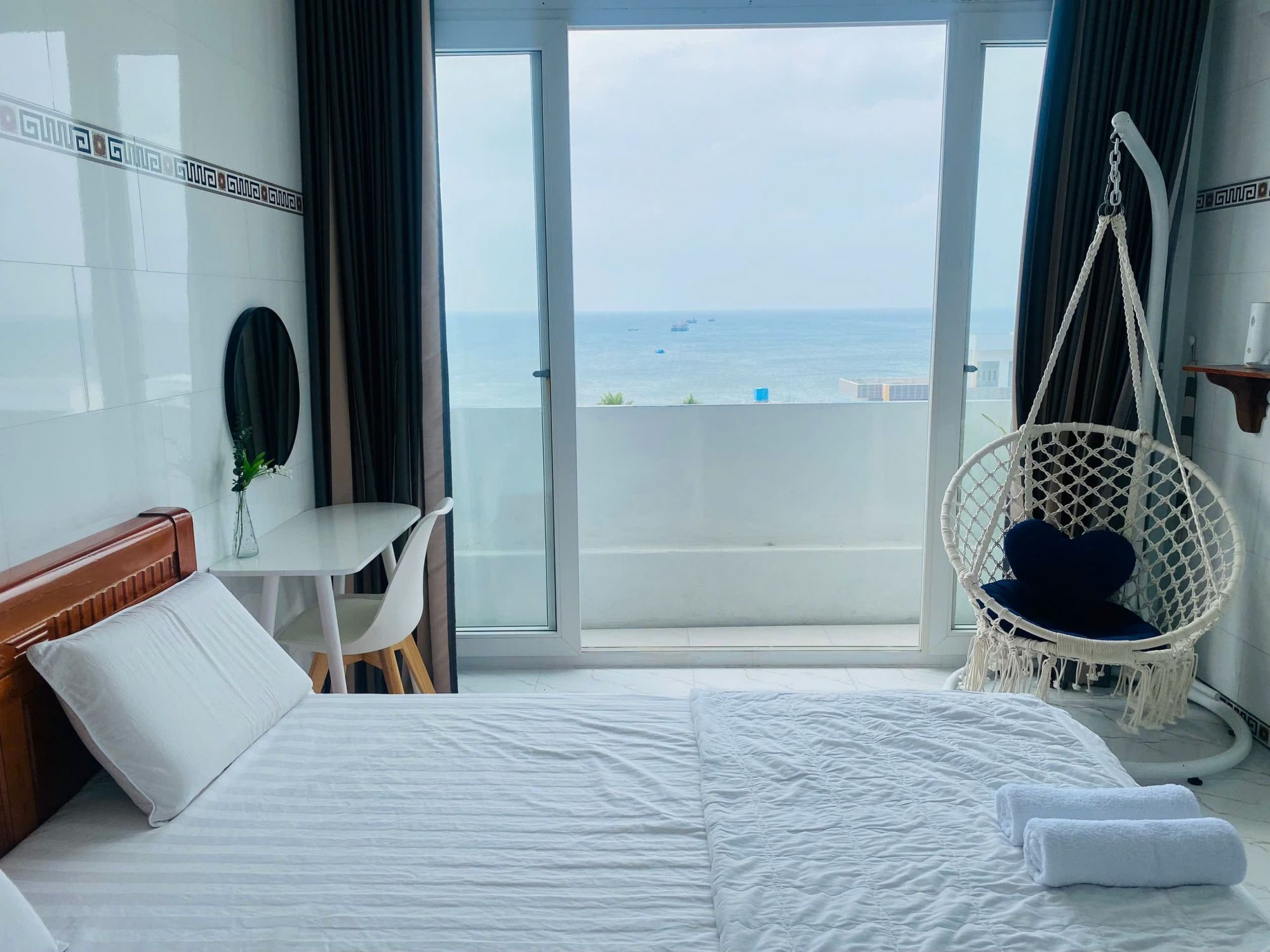 Khách sạn Hoàng Phú Đảo Phú Quý