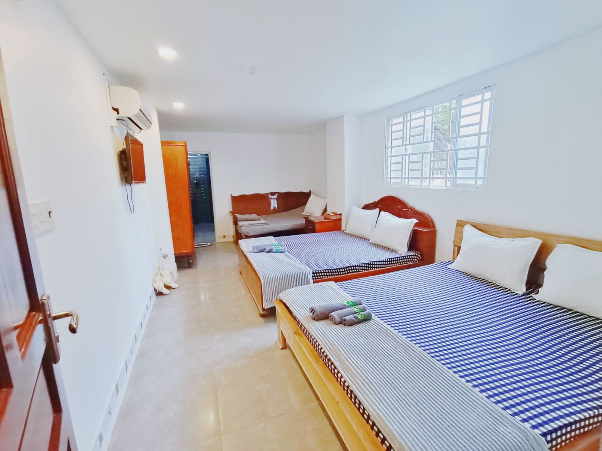 phòng dorm 6 người