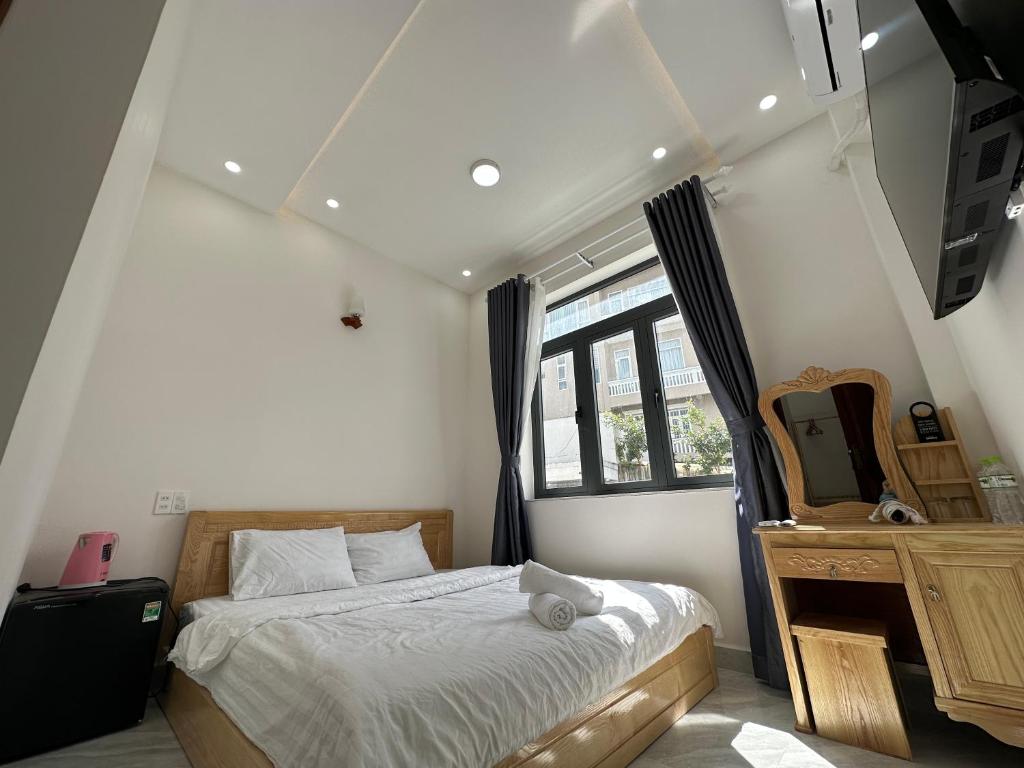 Một Chín Chín Tư House