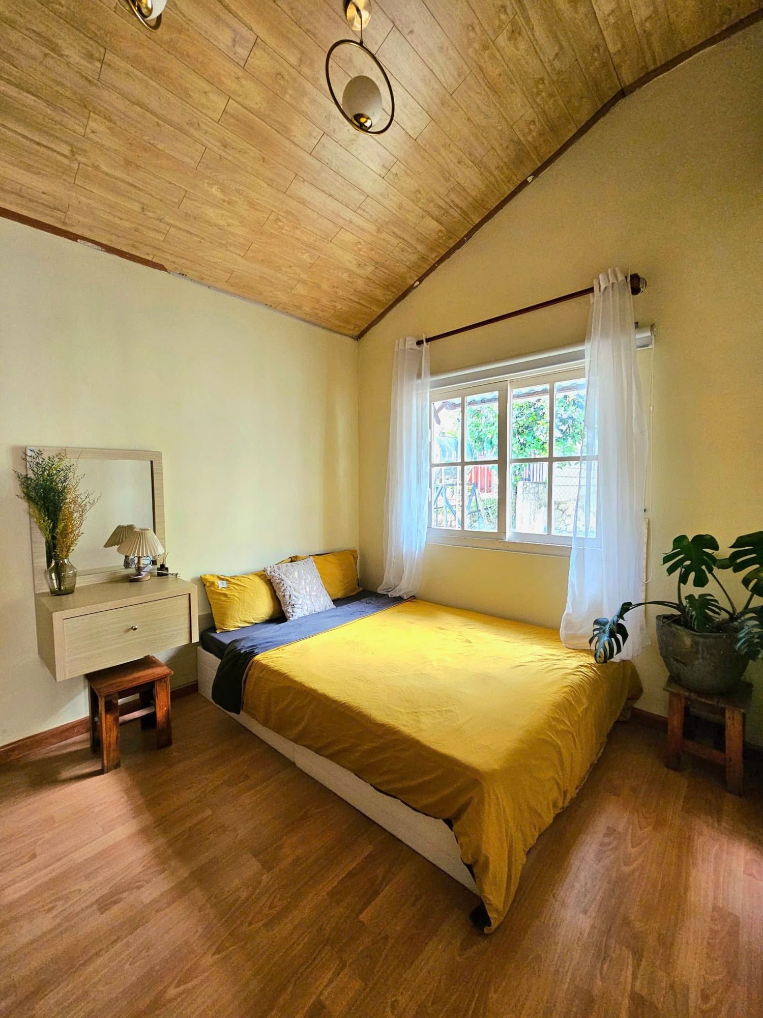 Mùa Homestay - 219 Ngô Quyền