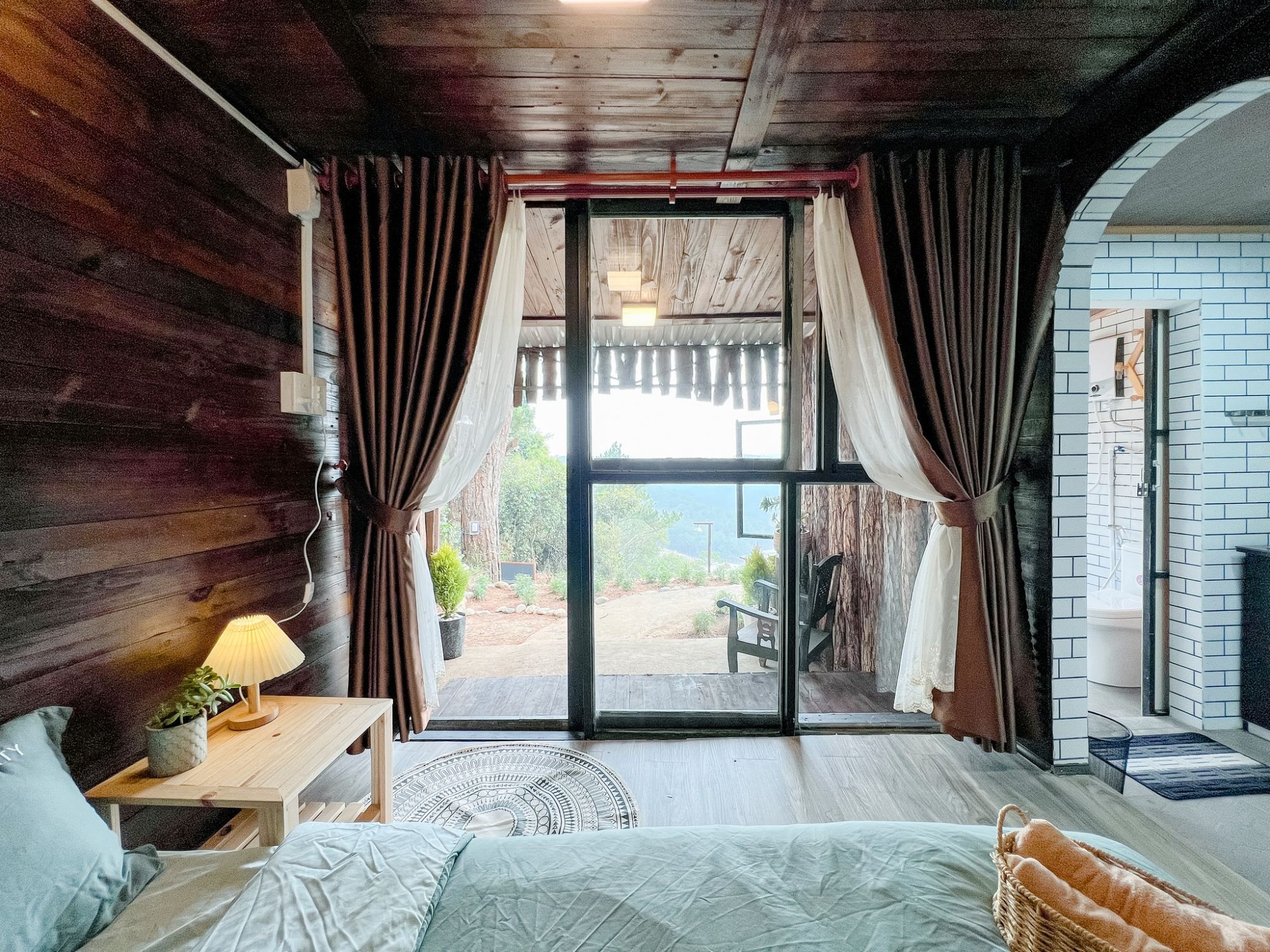 Nhà Chạng Vạng - Thơ