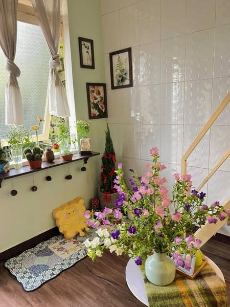 Nhà Nhặt Lá Đà Lạt