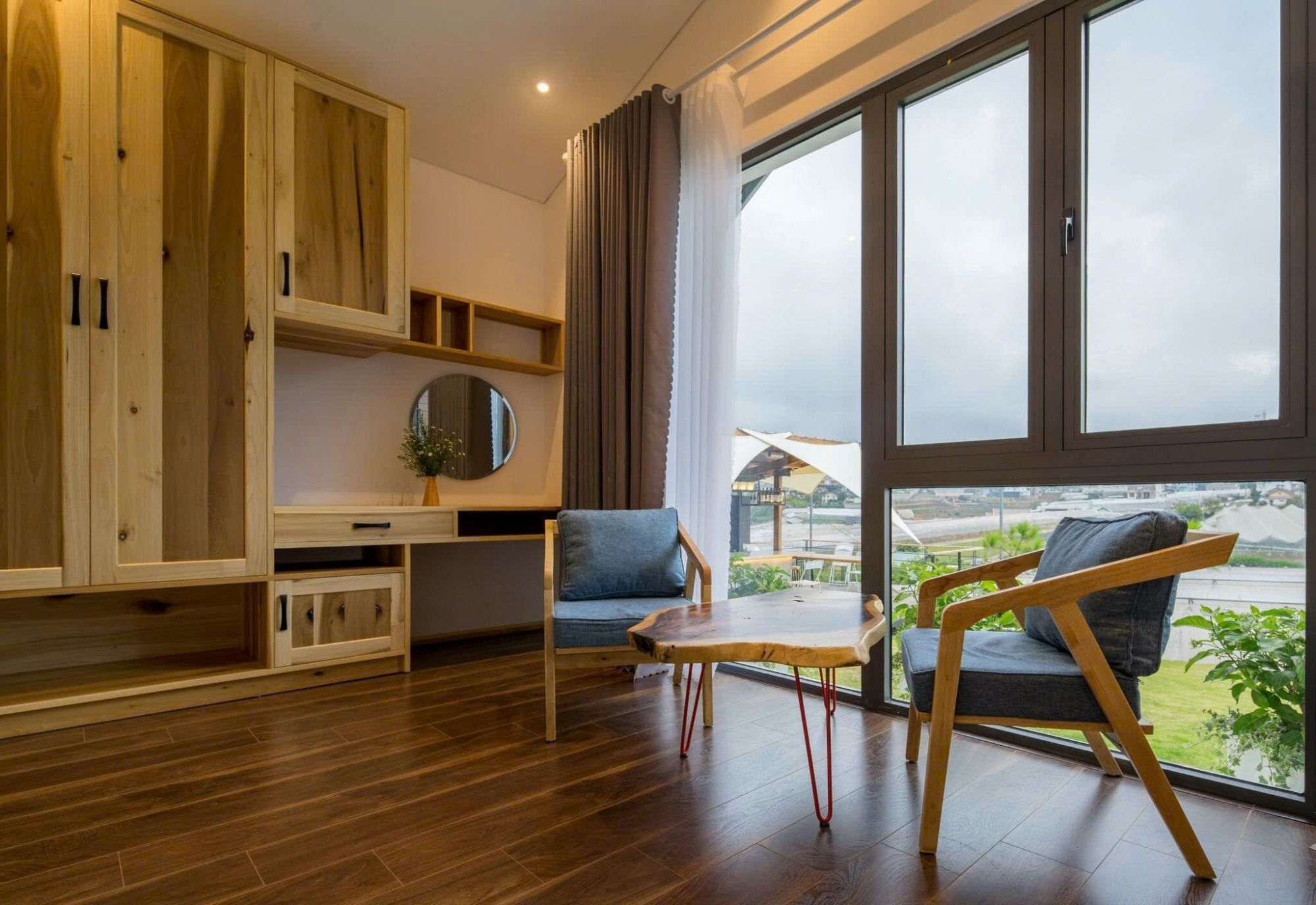 Phạm Khắc Villa - Garden 2 Bedrooms