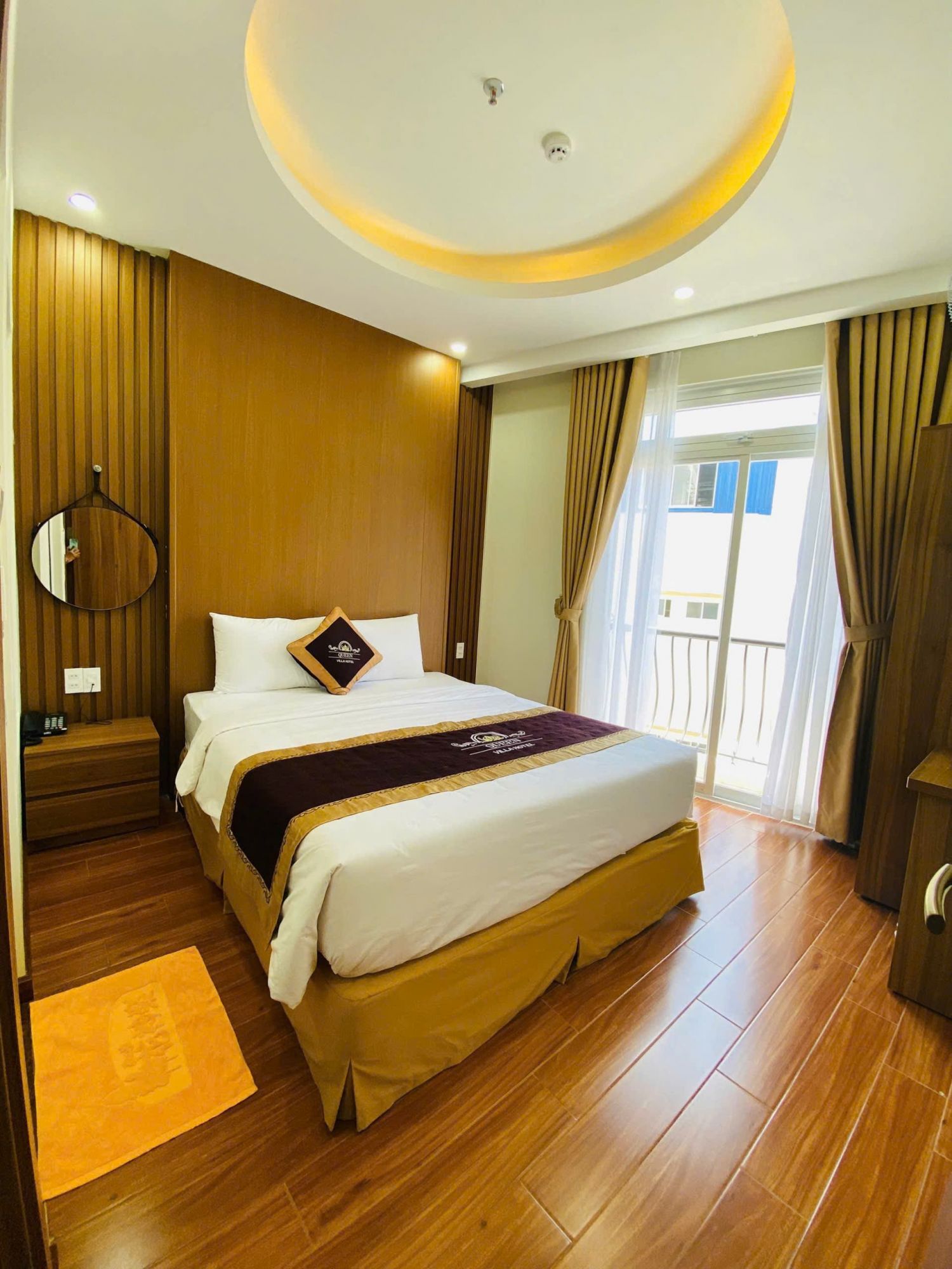 Queen Villa 3 Hotel