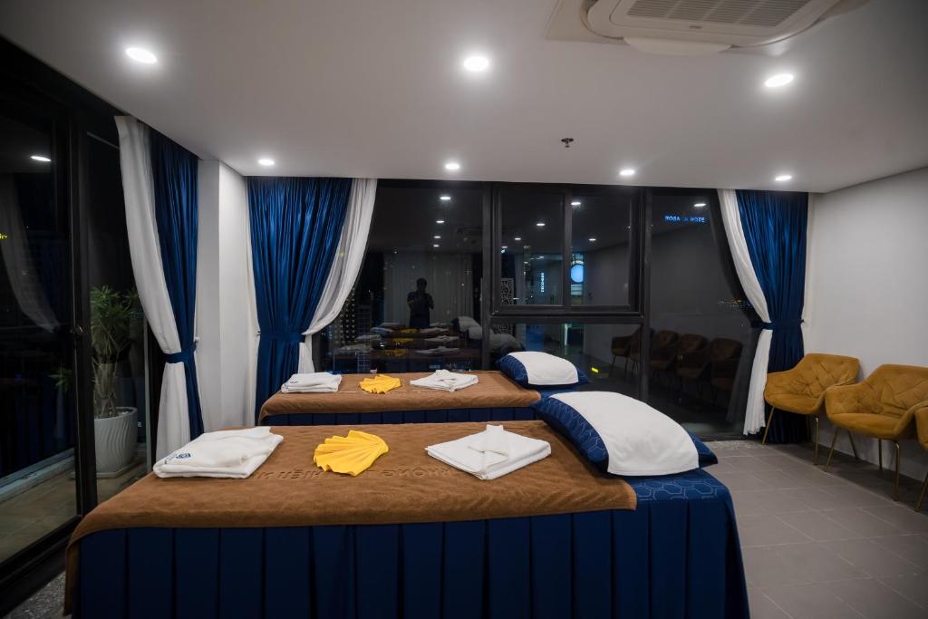 Sandals Island Hotel - Ảnh 6