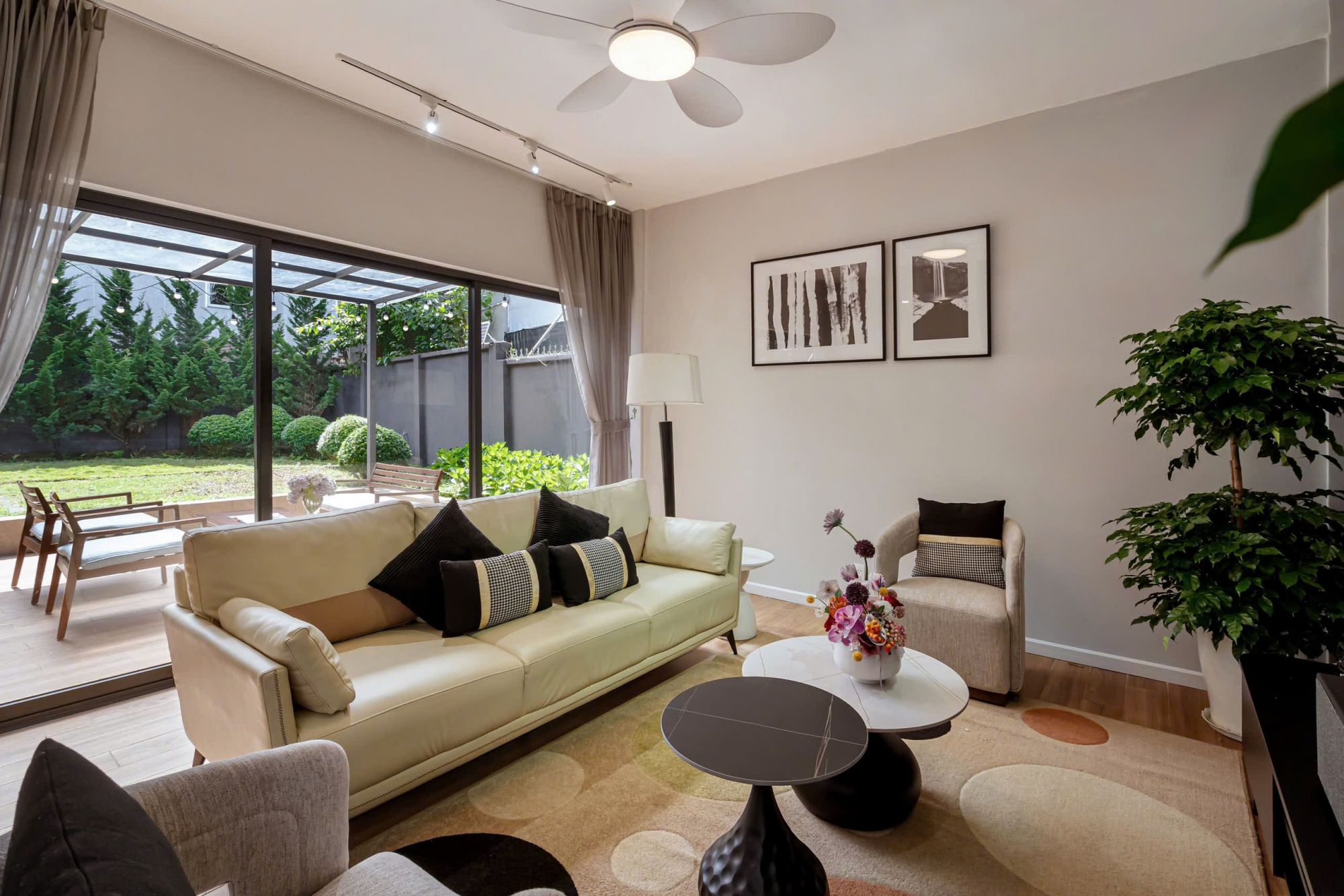 Villa Hồ Xuân Hương