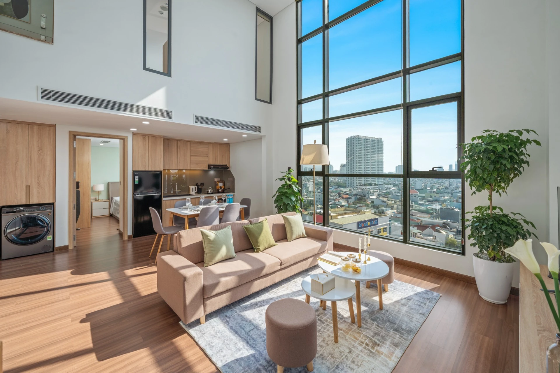 High-Floor Duplex 2BR 2BA | 100m² Skyline Views
