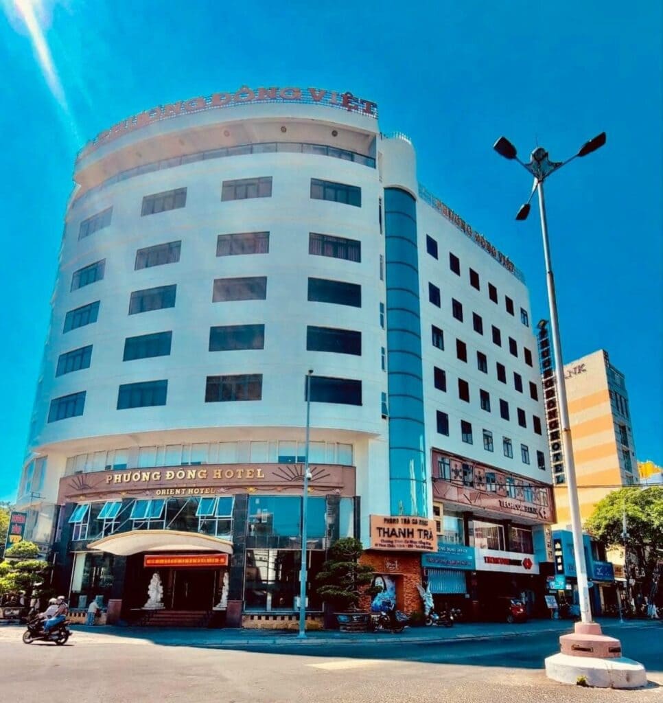 Khách sạn Phương Đông (Orient Hotel)