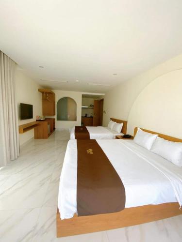 Family Studio Room