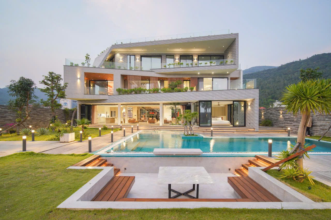 Marisol Villa