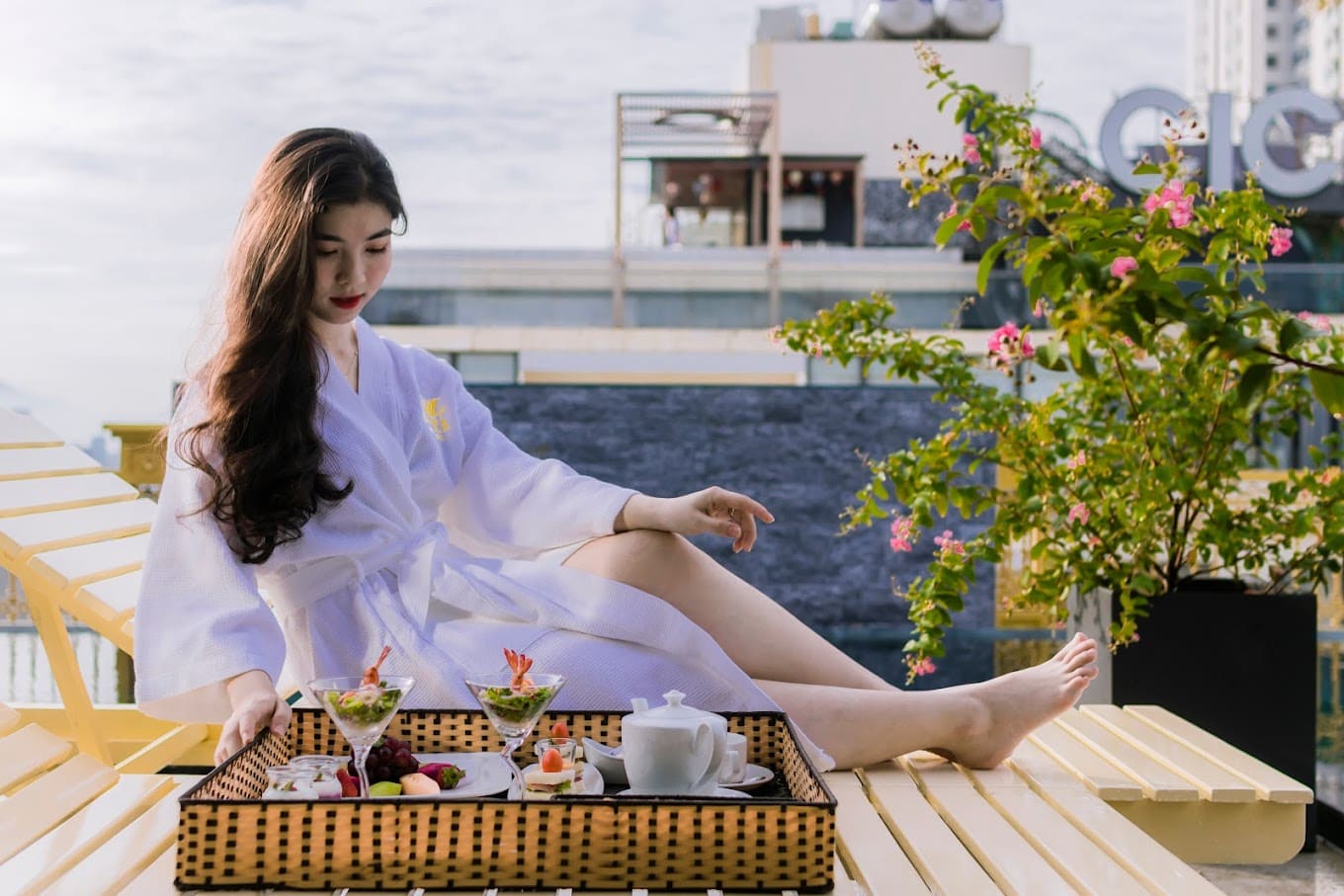 Santa Luxury Hotel Danang - Ảnh 6