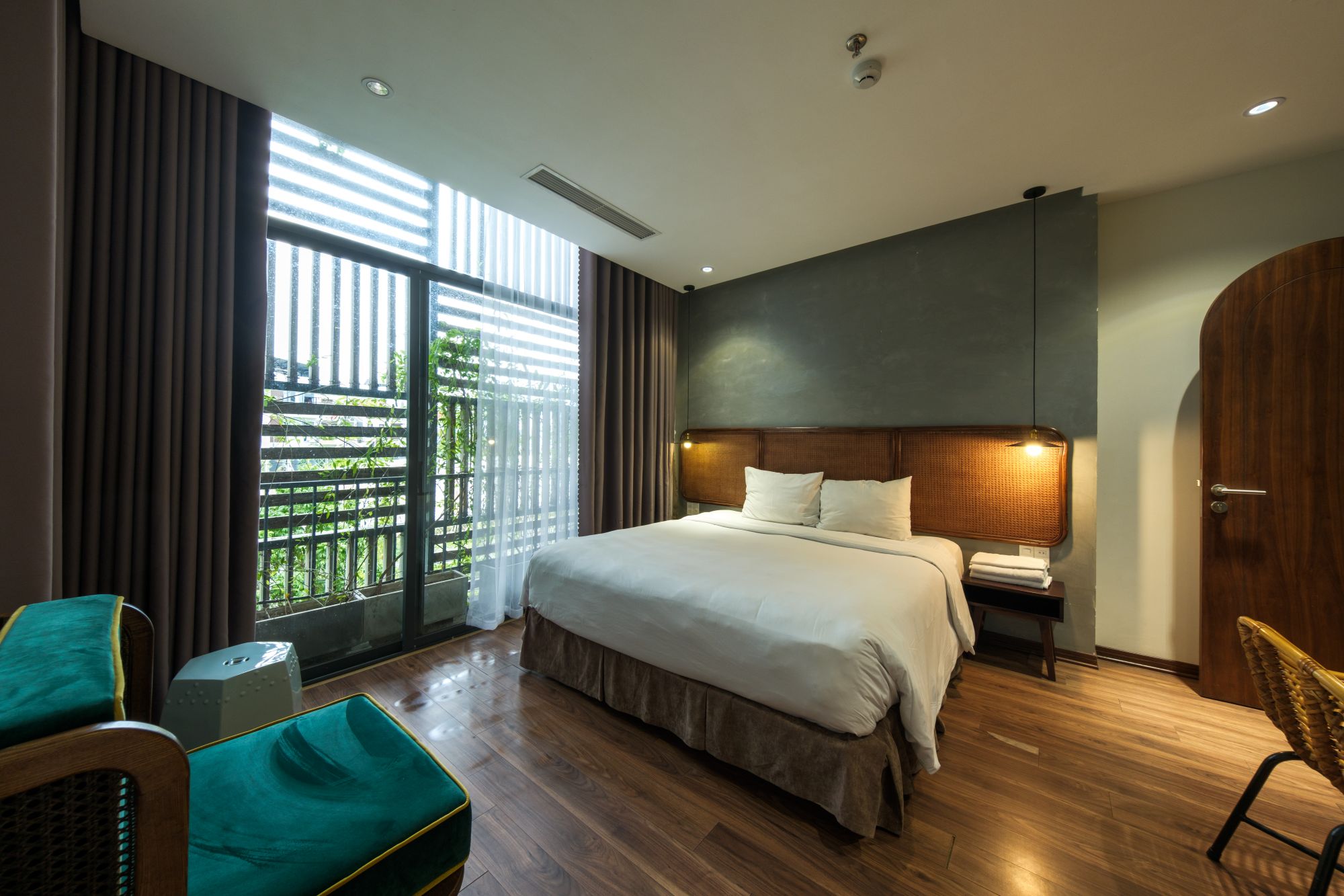 Tropical House Apartment Danang - Căn hộ 2 PN Green 60m2