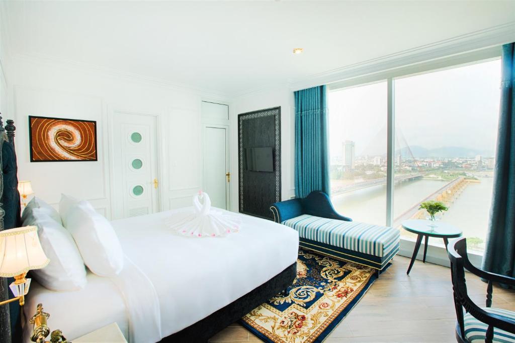 Fivitel Danang Hotel