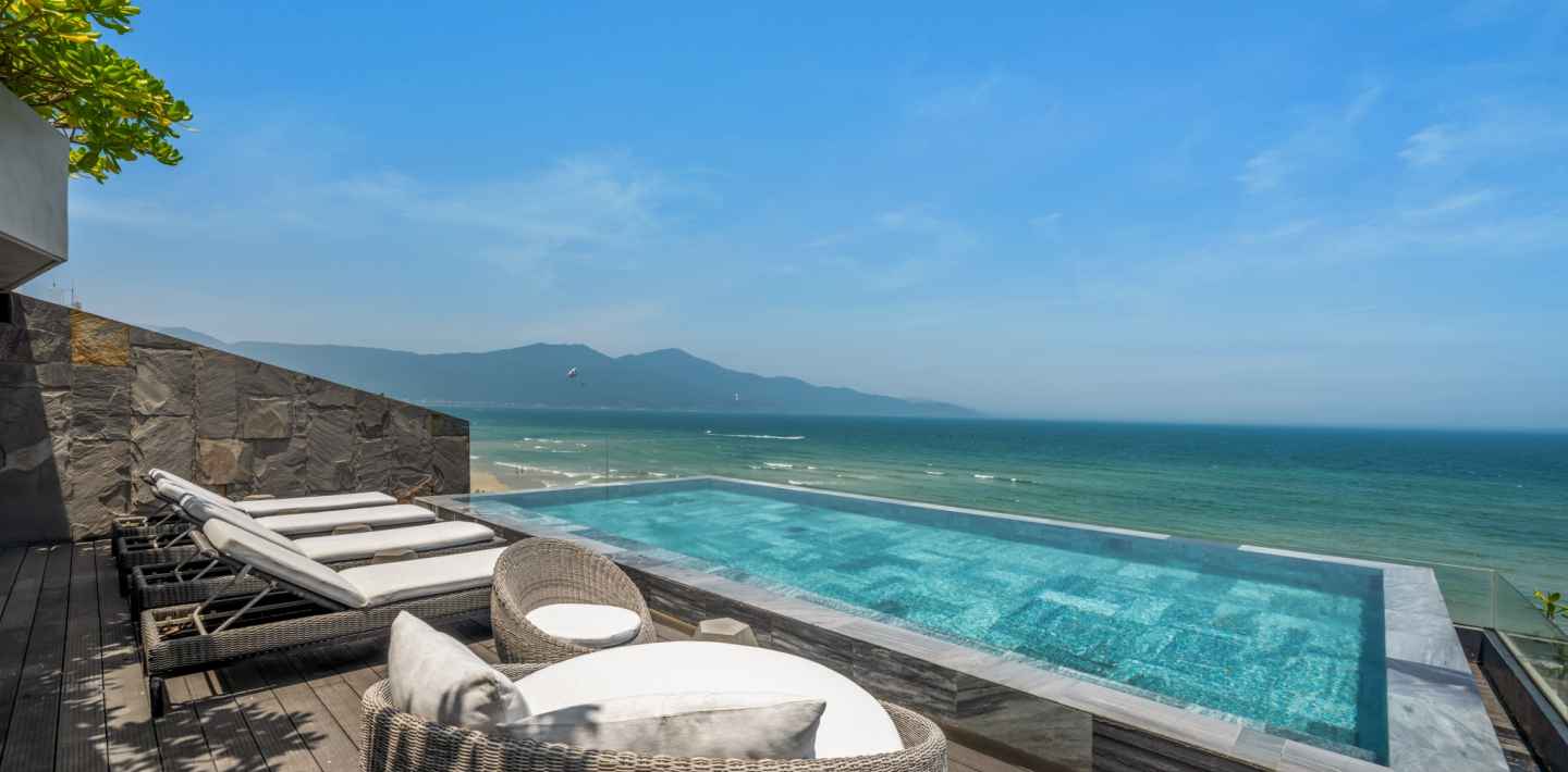 M Suite Villa